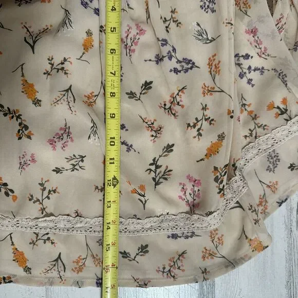 Rebecca Minkoff XS Floral Print Sheer Cold Shoulder Bell Sleeve Blouse Top - Picture 11 of 11